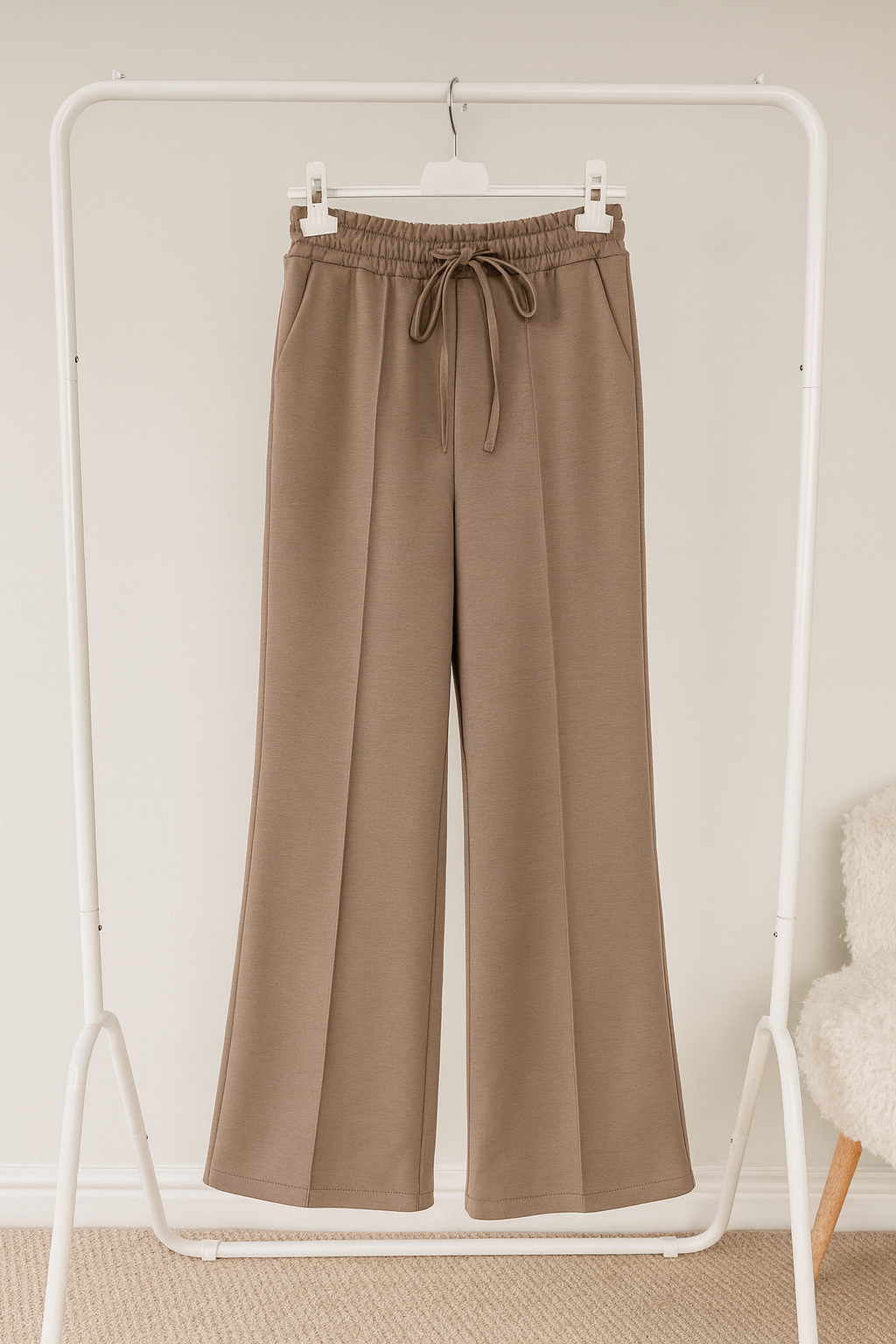 Seam Front Allegra Pant - Mocha