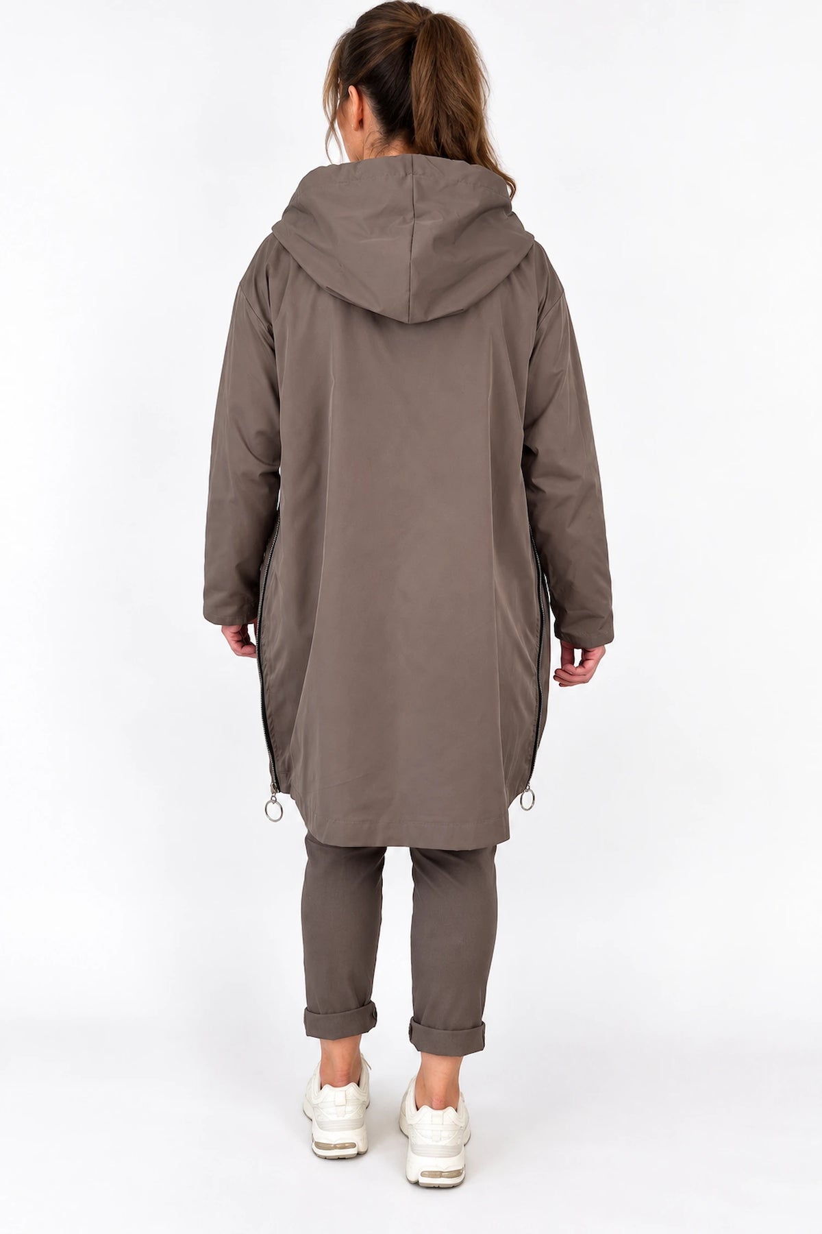 Double Pocket Badge Detail Adjustable Fit Side Zip Florenzi Lightweight Coat - Mocha