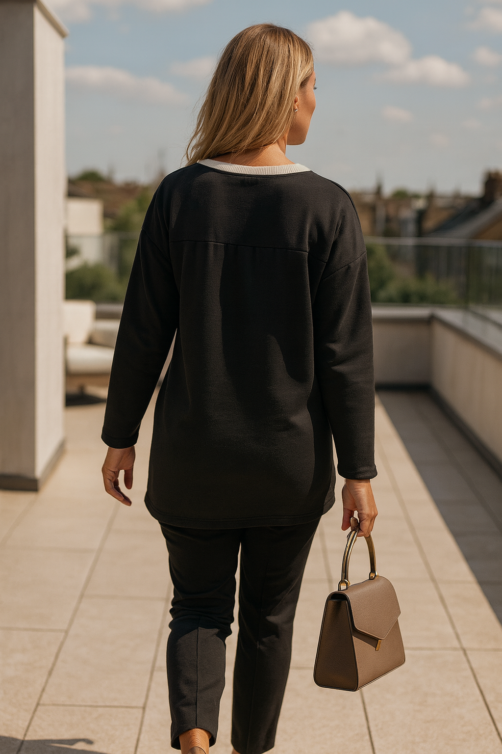 Golden Fleur Aurelia Bloom Top - Black