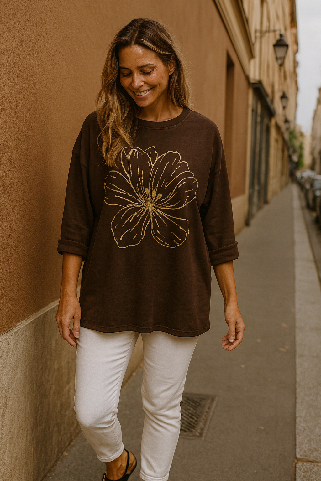 Light Weight Golden Diamanté Clover Pari Top - Chocolate