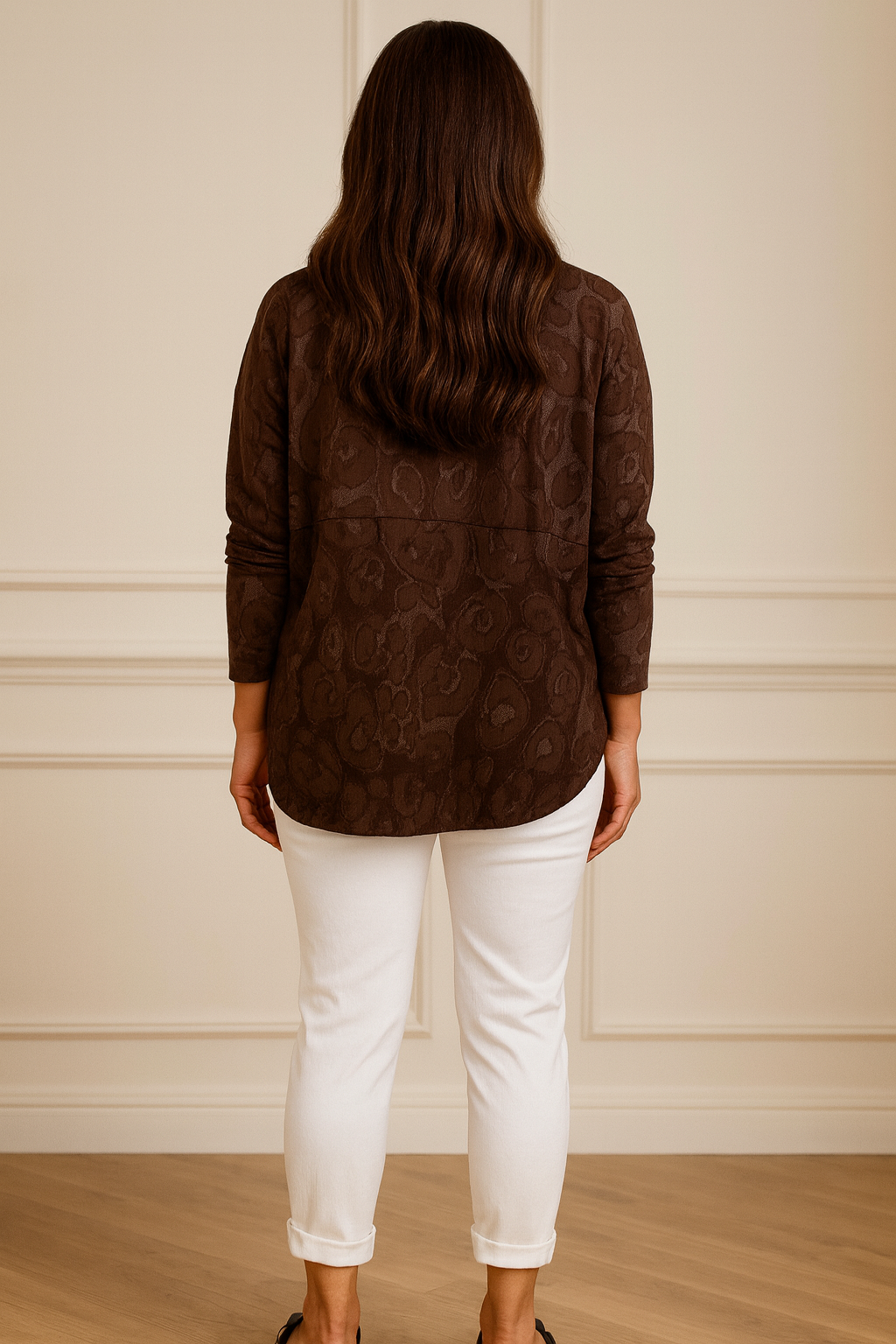 Pure Cotton Leopard Print Rivia Badge Detail Raw Edge Hem Sweatshirt - Chocolate