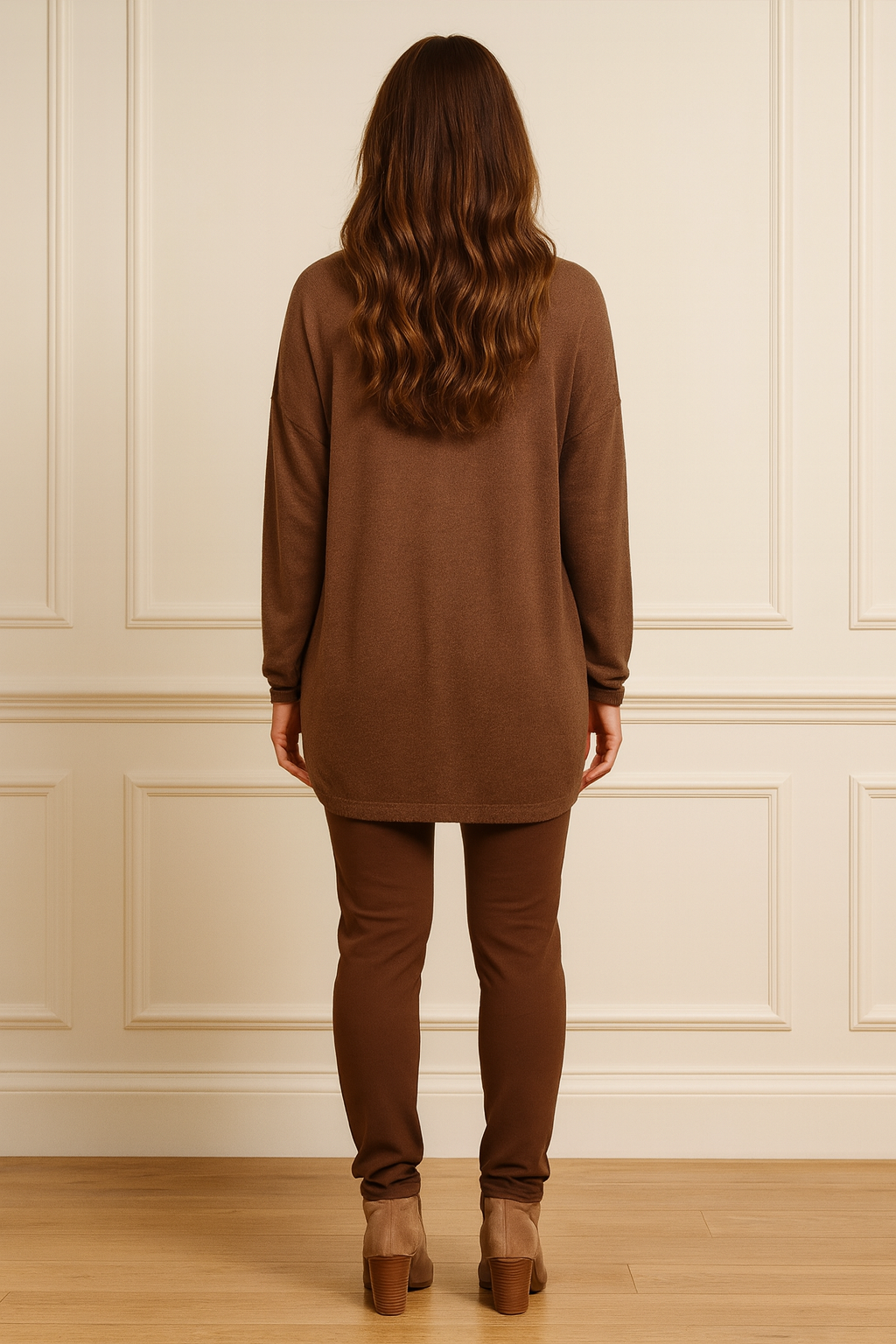 Soft Knit Silver Line Diana Necklace Top - Chocolate
