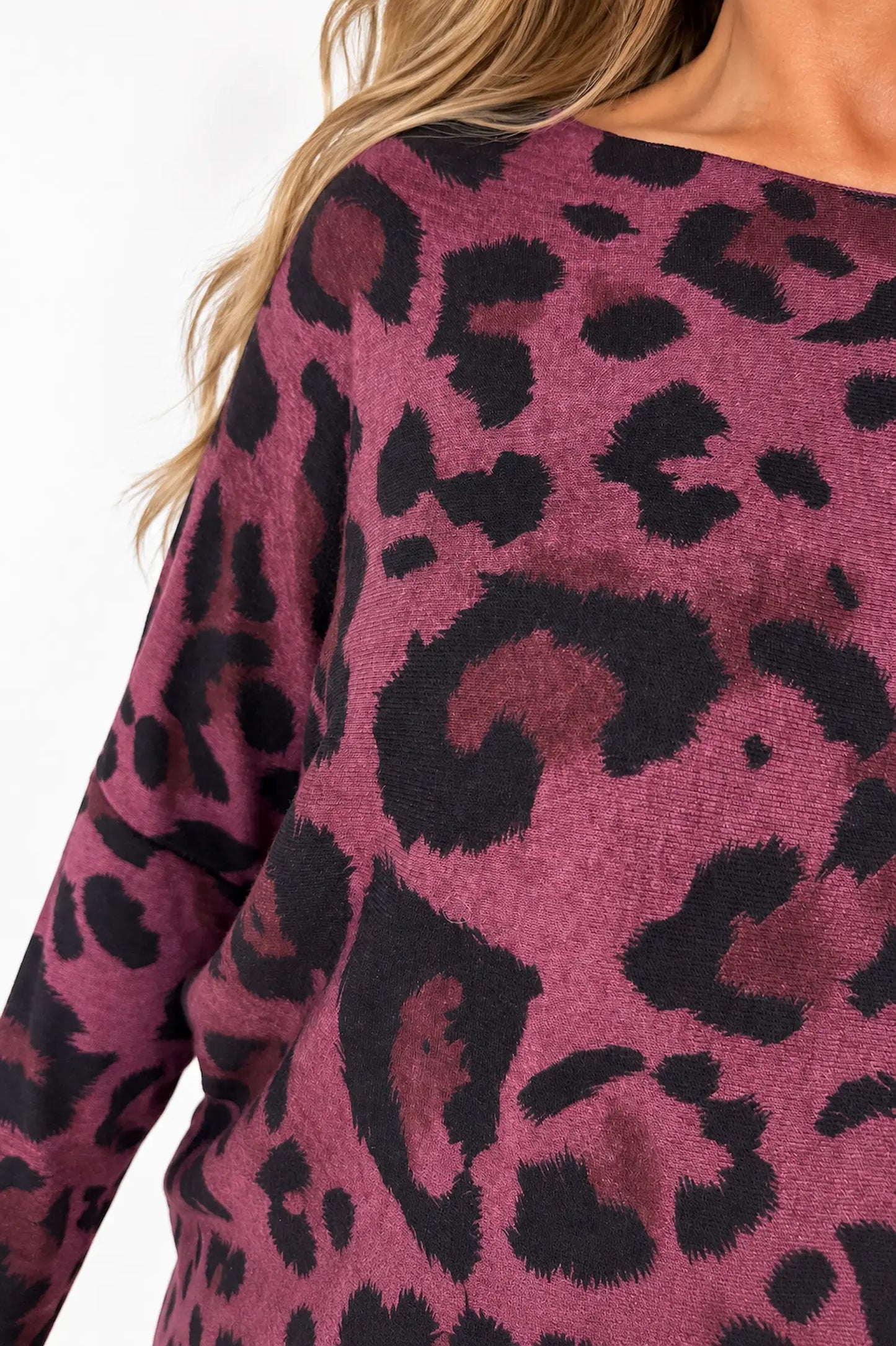 Fine Knit Carly Leopard Top - Vintage Wine