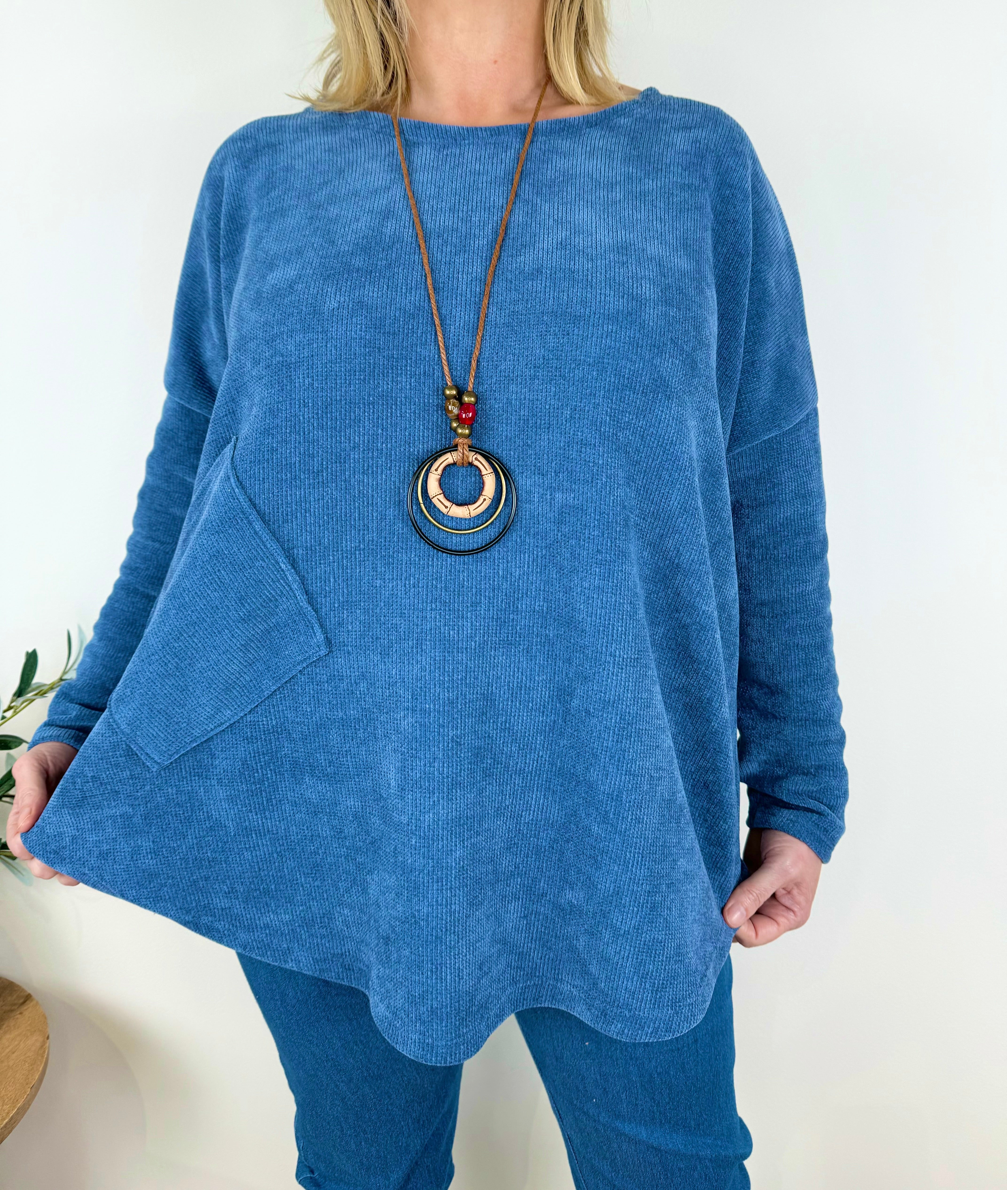 Chenille Pocket Detail Vibra Necklace Top AW24