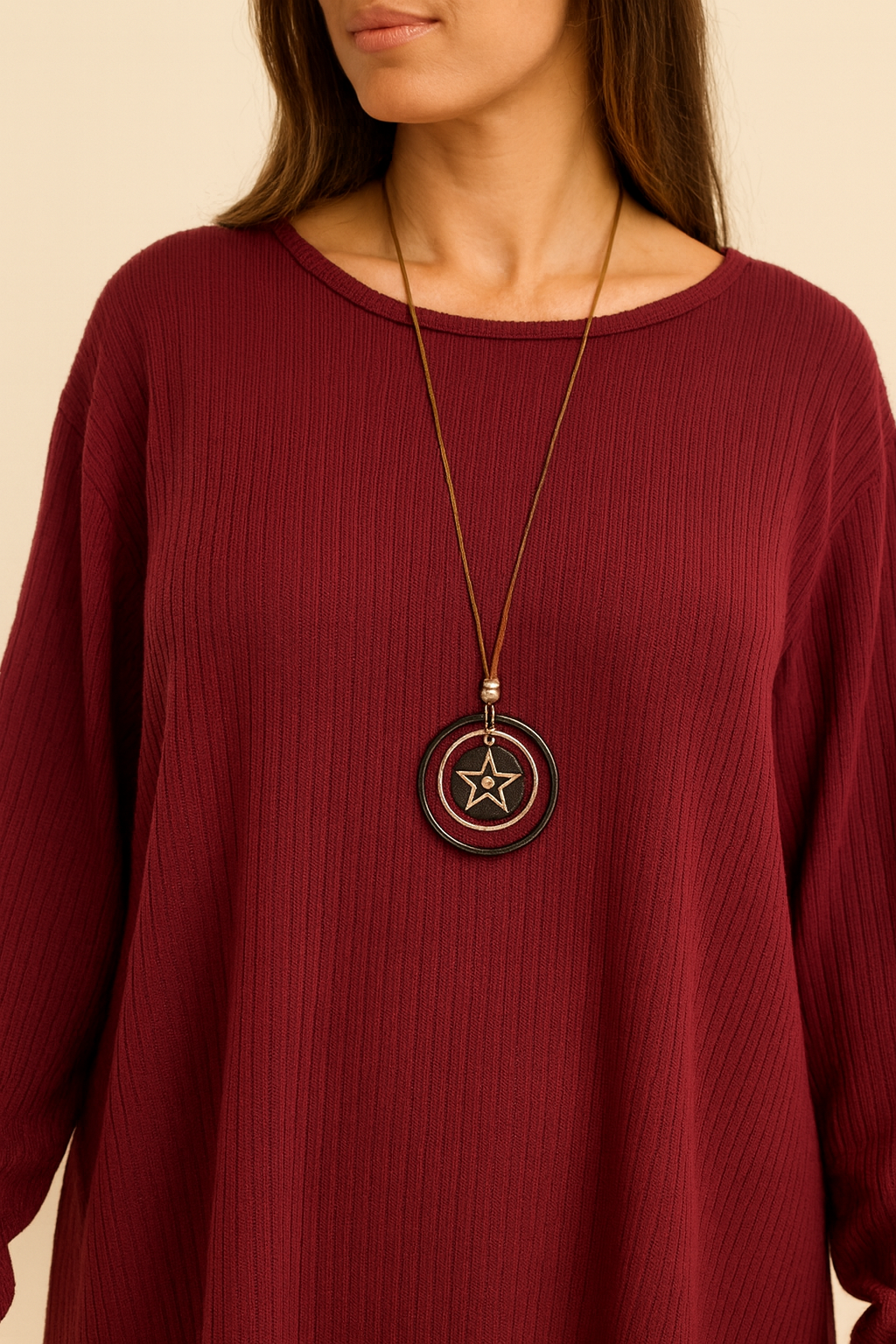 Ribbed Knit Italia Necklace Fine Knit Top - Wine