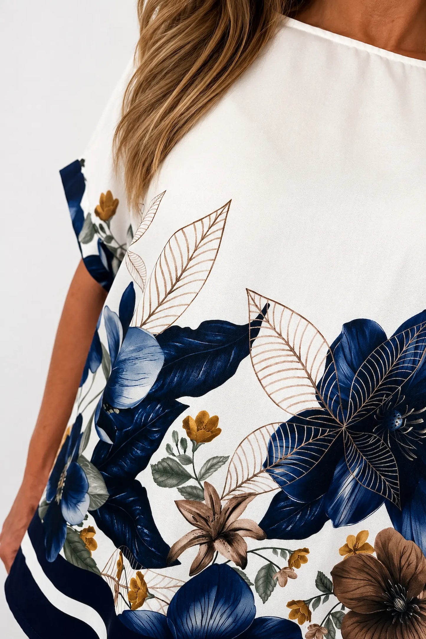 Lightweight Floral Camilla Top - Midnight Blue