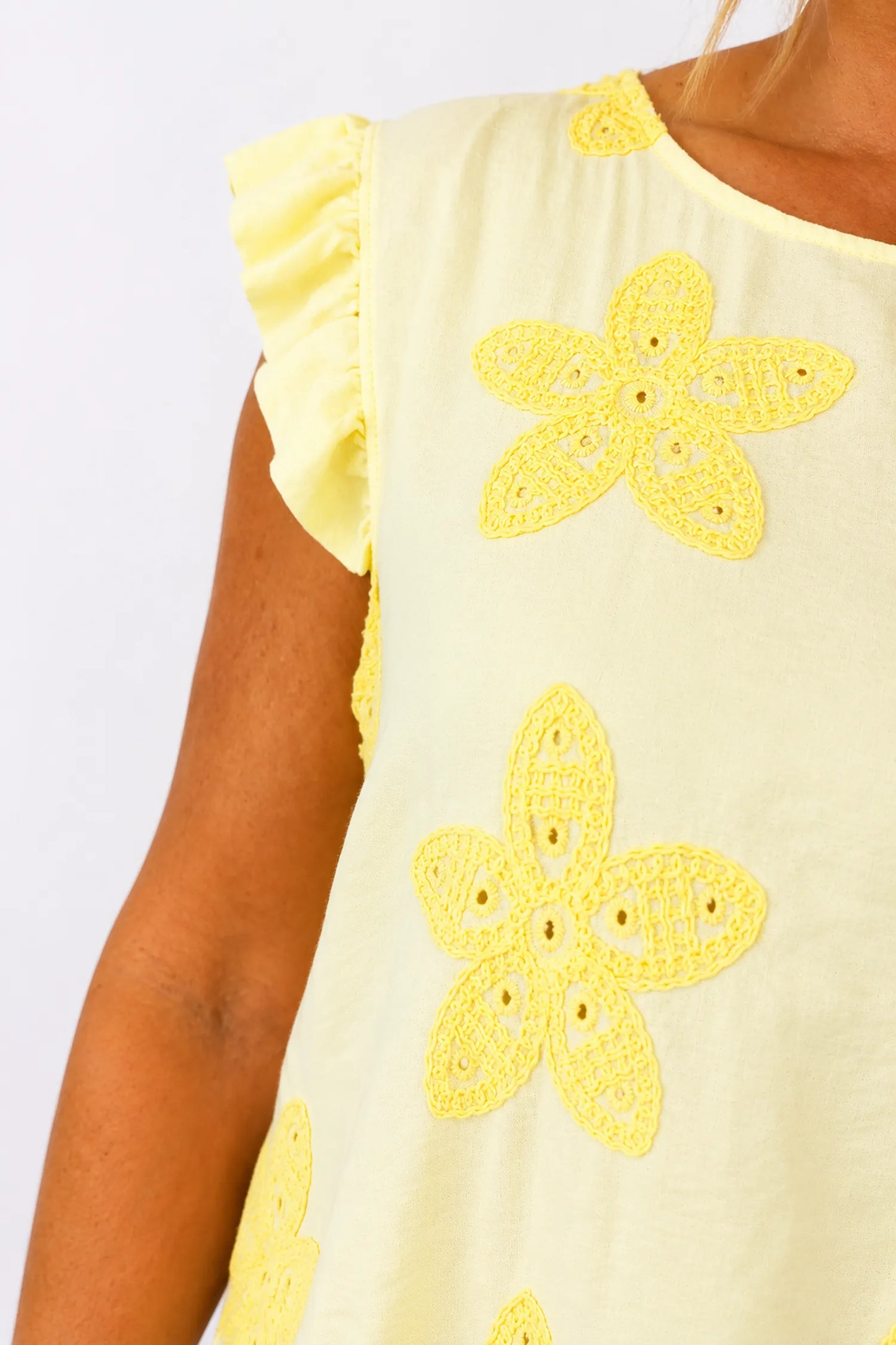 Frill Sleeve Embroidered Floral Detail Sienna Cap Sleeve Top - Lemon
