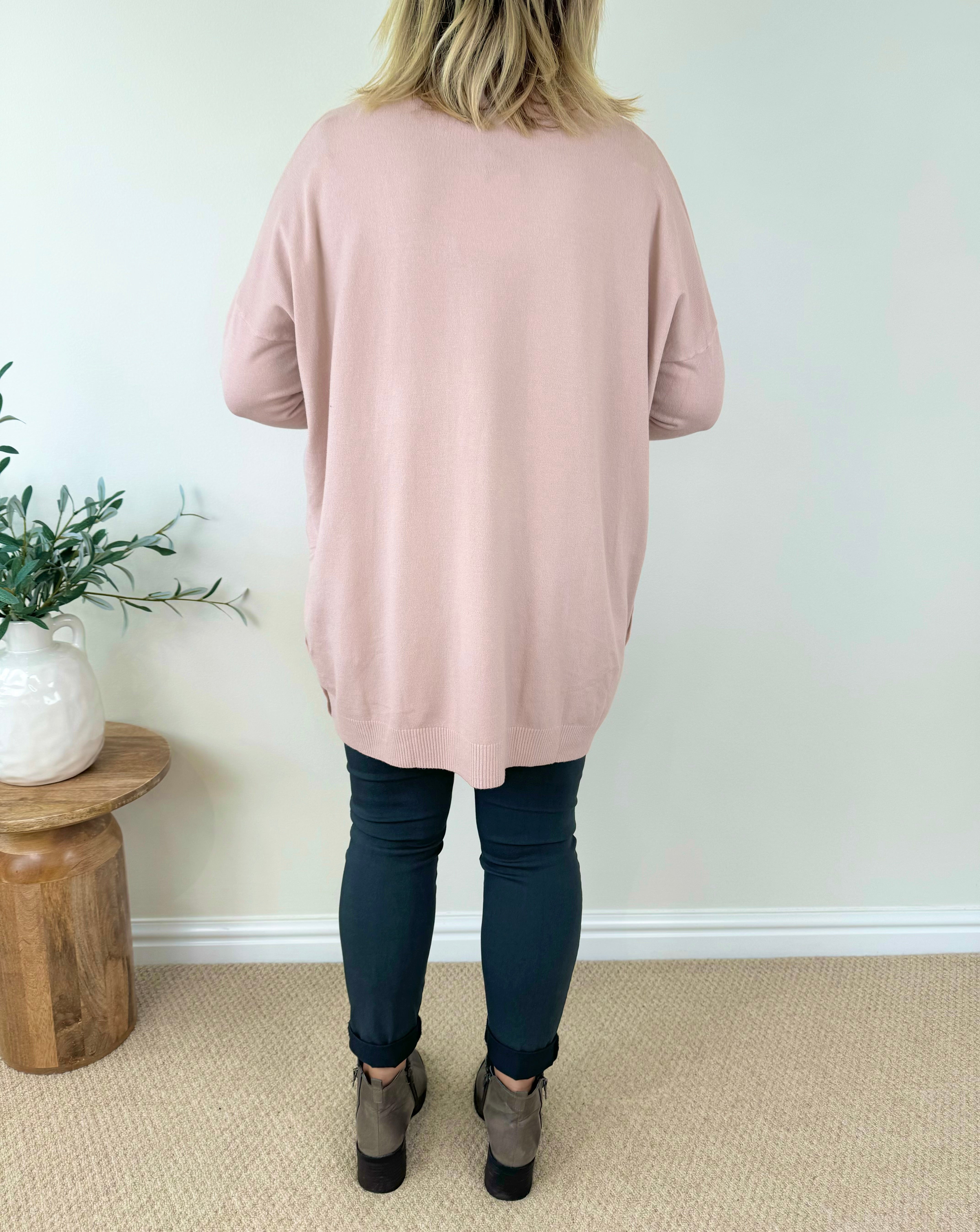 Premium Knit Button Side Double Pocket Valencia Top AW24