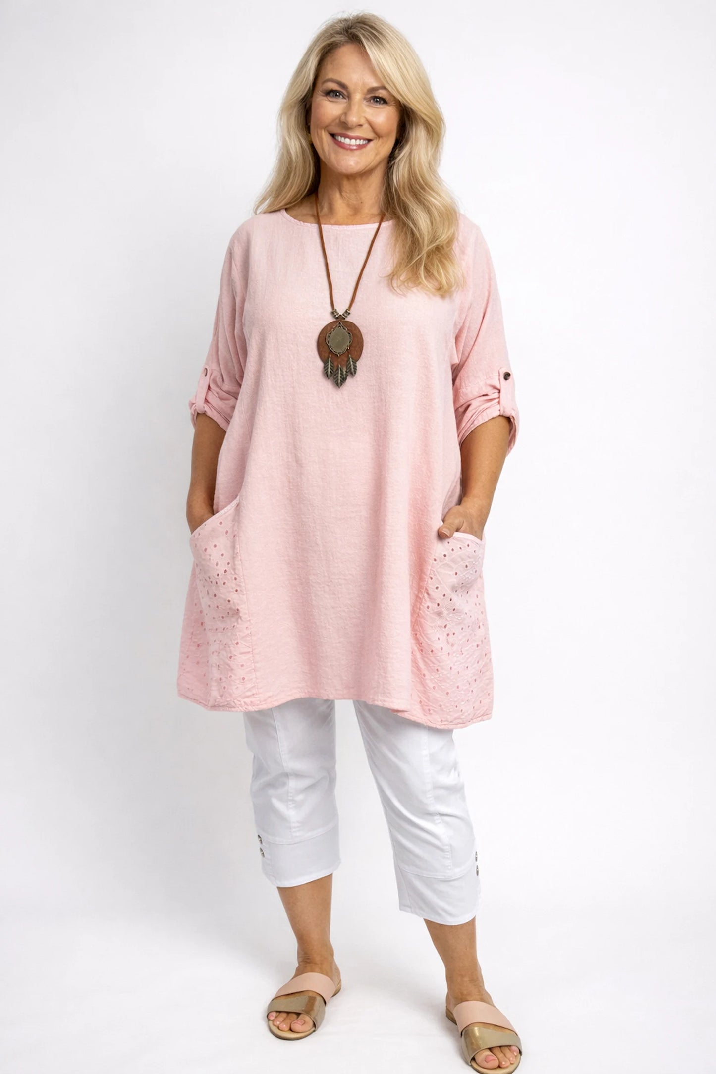 Cotton Crochet Detail Double Pocket Button Sleeve Cláudia Necklace Top - Baby Pink