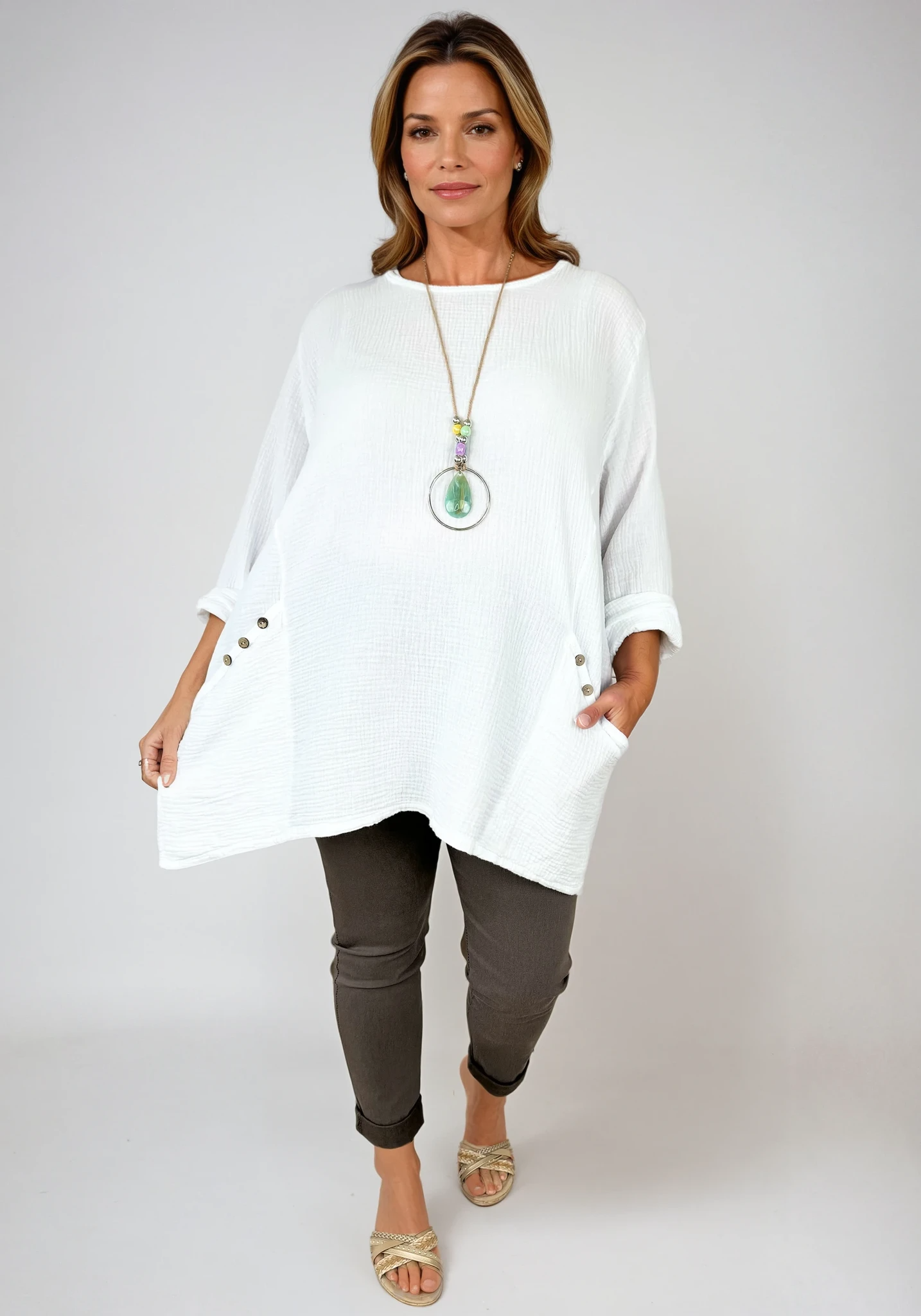 Pure Bubble Cotton Double Button Pocket Telia Necklace Top - White