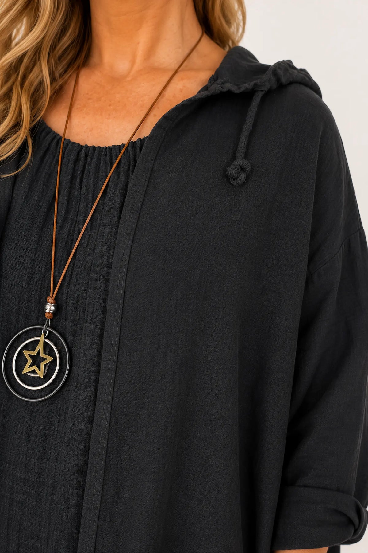 Drawstring Hem Lightweight Hooded Amirella Jacket - Black