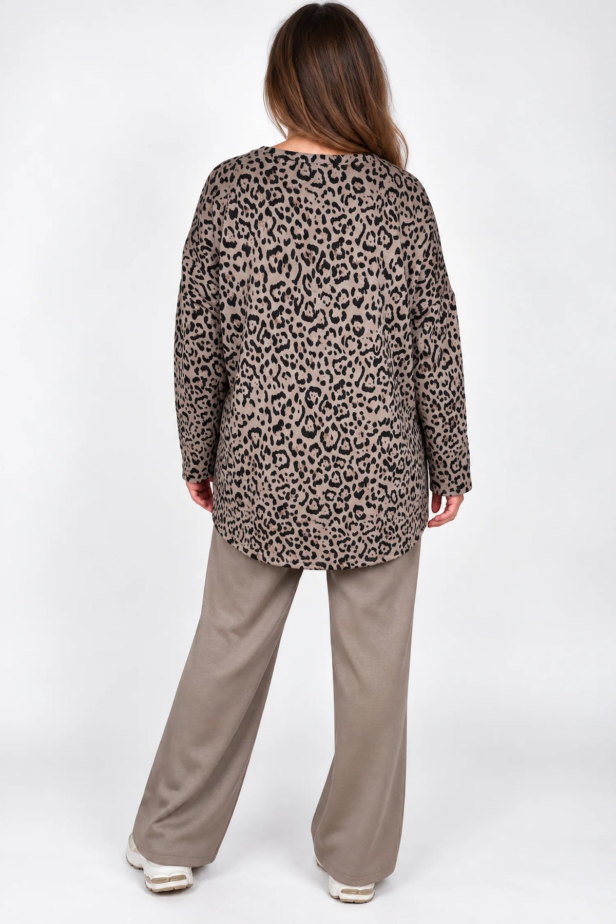Lightweight Leopard Roxy Top - Mocha