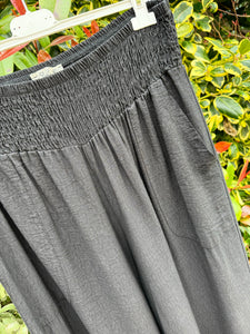 Vari Wide Leg pocket Detail Elasticated Palazzo Pant - Black