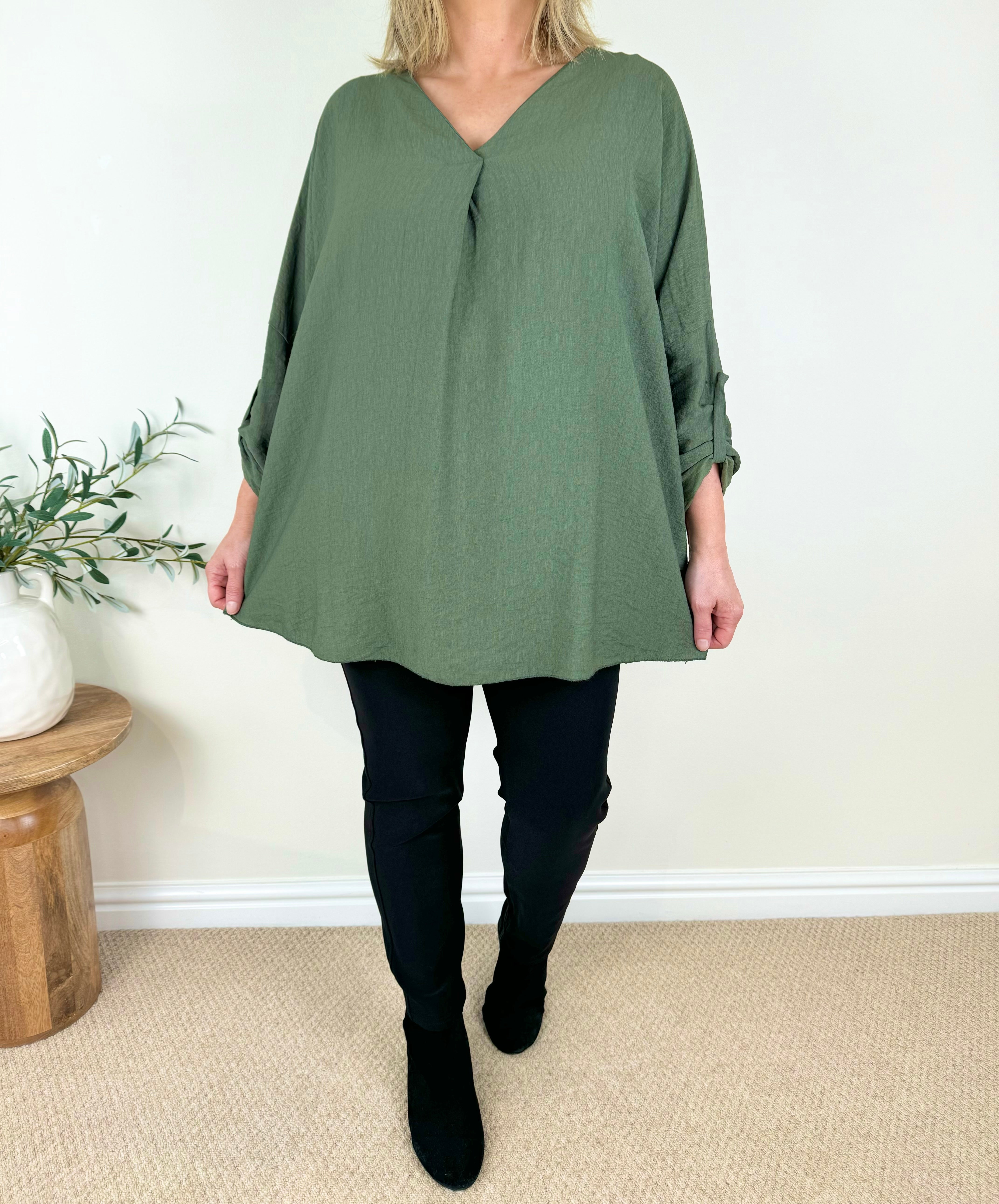 Button Sleeve Alexi Top AW24 - Khaki