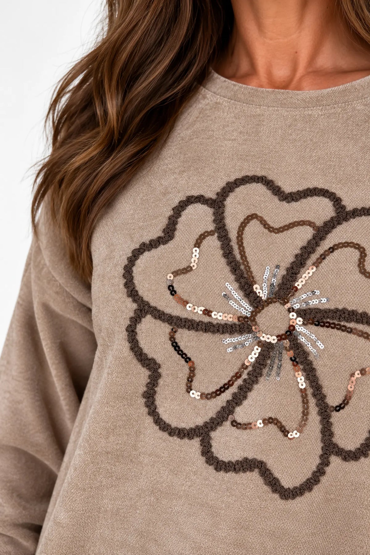 Embroidered Clover Kiki Chenille Tied Hem Top - Mocha