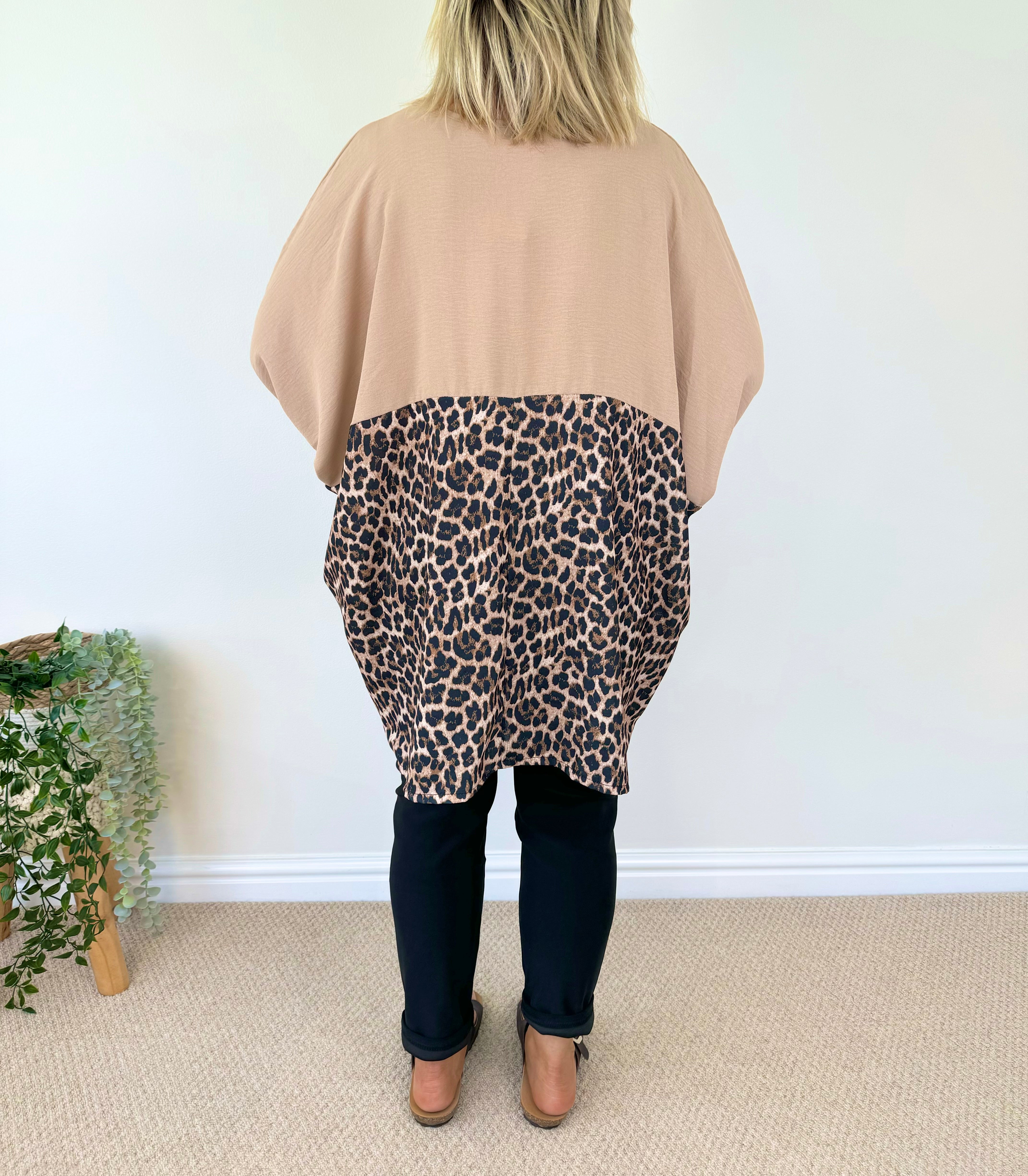 Leopard Print Cut Off Bianca Top SS24