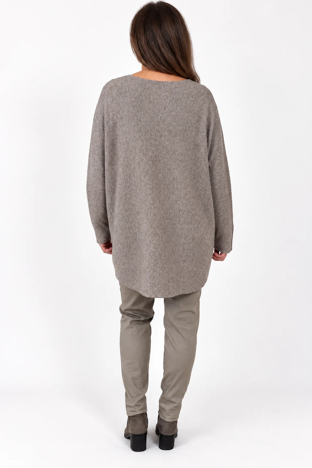 Fine Knit Seam Sleeve Tulia Top - Mocha