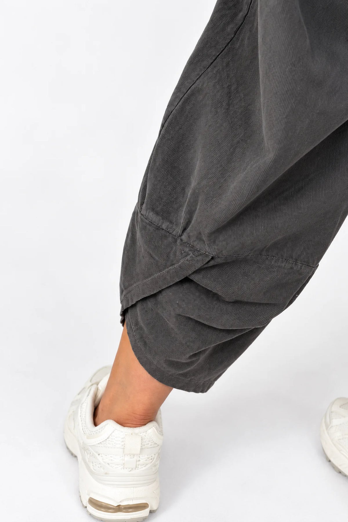 Pure Cotton Needlecord Double Panel Pocket Elasticated Waist Fara Pants - Mocha