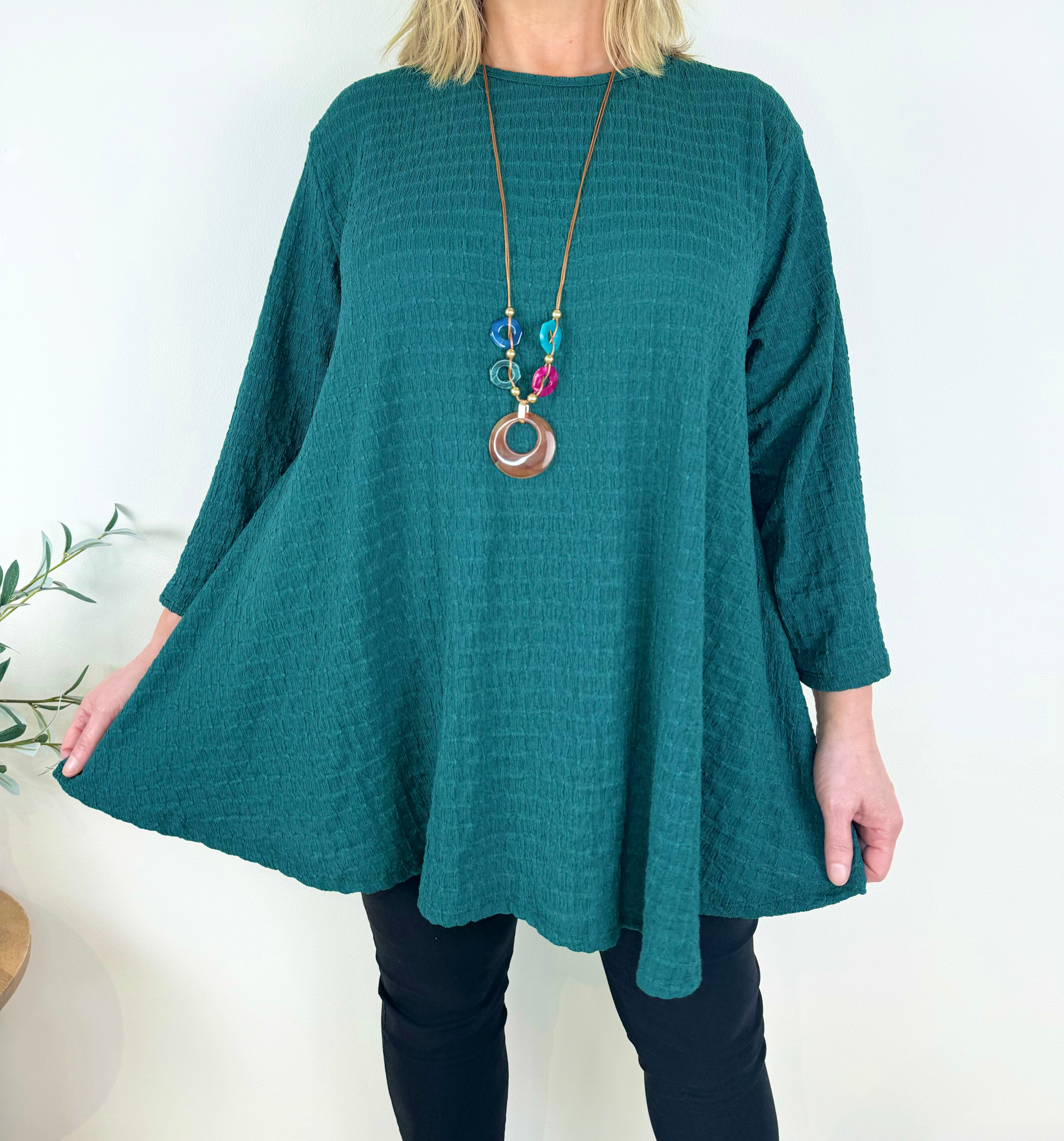 Lilly Necklace Top AW24 - Emerald Green